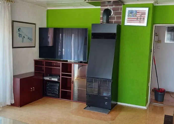 Quiet Close To Town شقة *